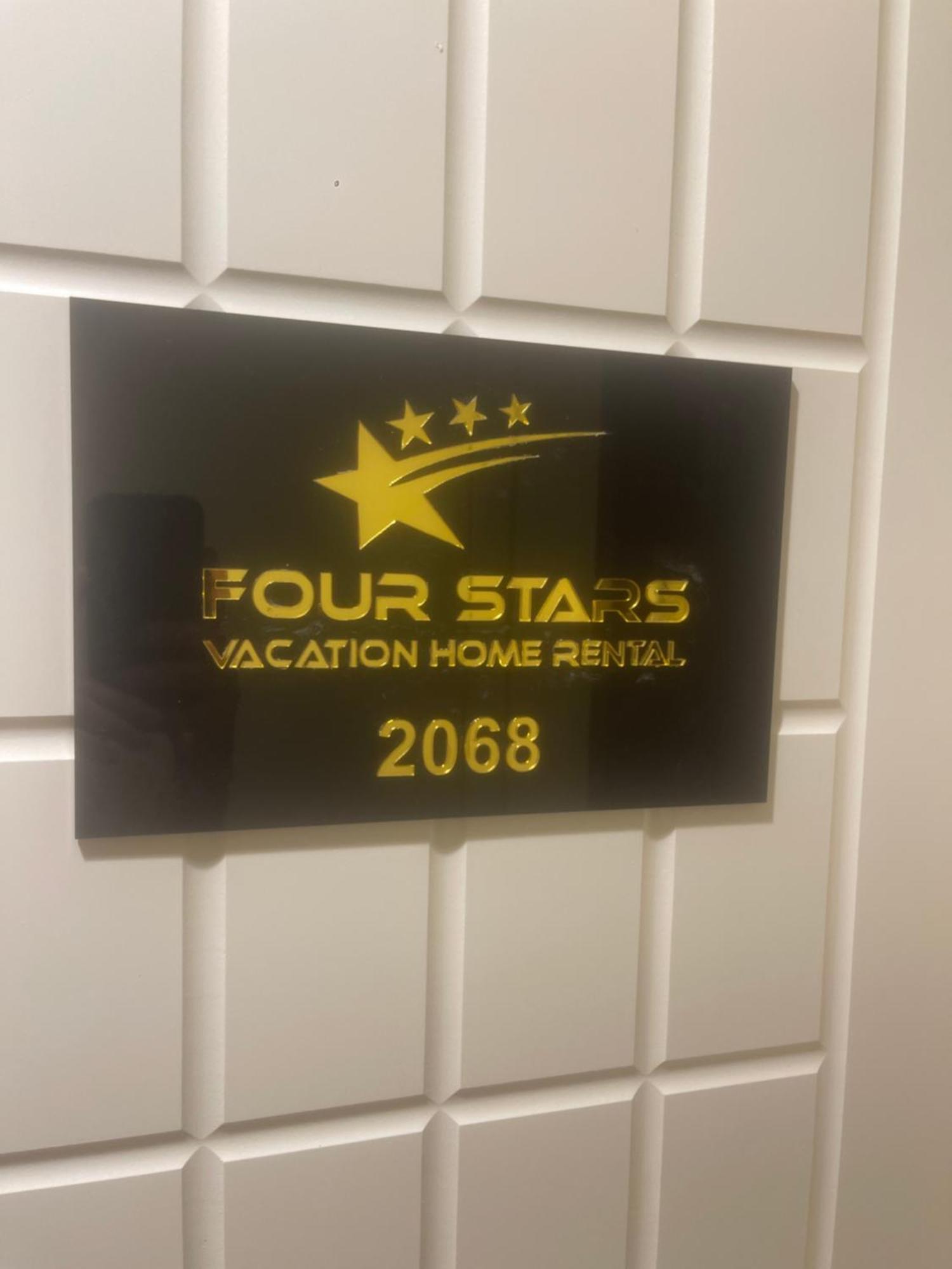 Four Stars Hostel Dubai Bagian luar foto